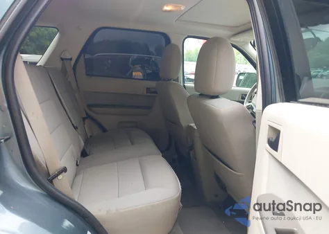 2012 Ford Escape Xlt z USA, uszkodzony, nr VIN 1FMCU9DG1CKC38702